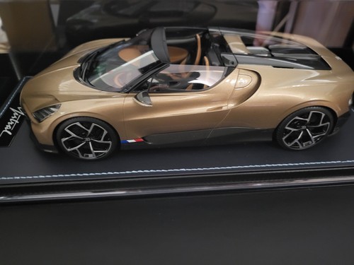 Bugatti w16 mistral doré - bugatti,