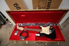 Chitarra Stagg SES-30 nera -