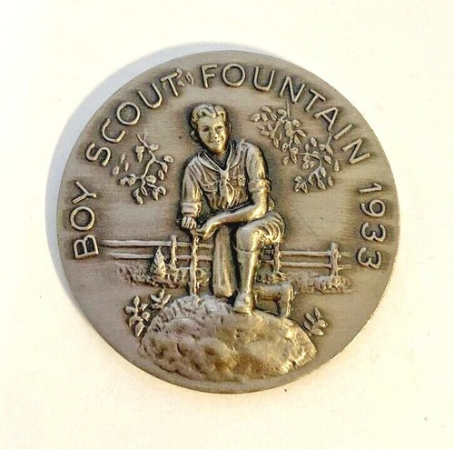 Moneta fontana boy scout