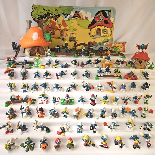 Enorme lotto figurine puffo - di,
