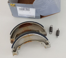 Machoires de frein arrière AP RACING LMS831 pour quad BOMBARDIER DS / CAN-AM DS