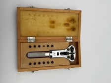 AF Switzerland Key Case Opener