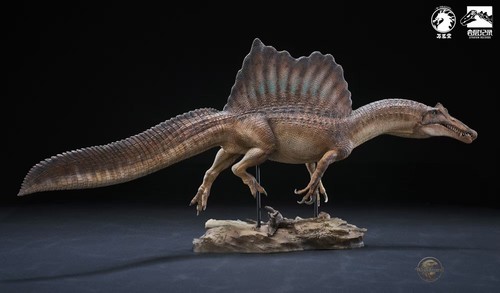 Statua modello dinosauro