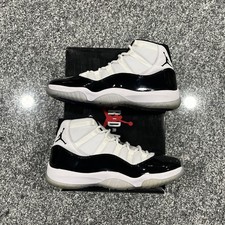 Taglia 11 - Jordan 11 Retro