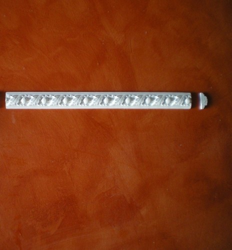 Cornici gesso profili - in,