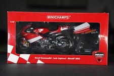 Ducati Desmosedici_Loris Capirossi_moto GP 2003