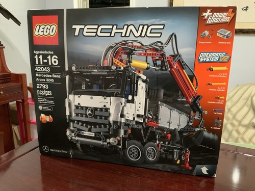Lego set technic 42043 - lego,