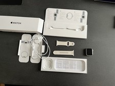 apple watch se (Gen 2) 40 mm Starlight AI Star SB S/M GPS Model A2722