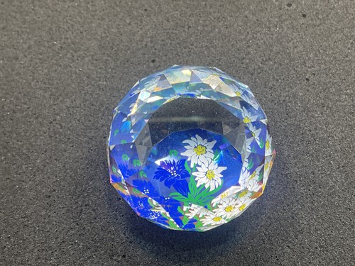 Swarovski figurine paperweight - swarovski,