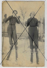 Sciatrici con sci in legno foto primi 900 - sport sci ski