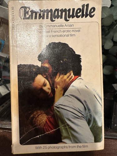 Lot vtg paperbacks - lot,