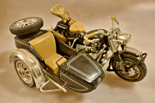 Polistil 1:15 BMW R75 moto con