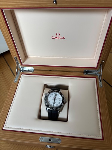Omega seamaster diver 300m - seamaster,