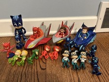 ENORME lotto di maschere Pj