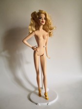 Mattel Barbie Holiday DYX39 2017 Bambola