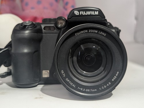 Fujifilm finepix s9500 0 - fujifilm,