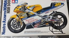 Tamiya Honda NSR500 2000 Nastro Azzurro 14082 Valentino Rossi