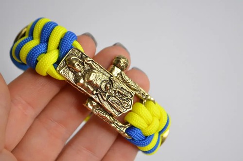 Bracciale con chiusura