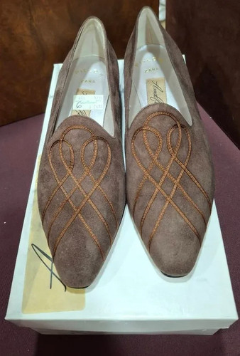 Zara brand brown pointed toe - pointed,