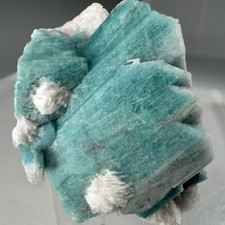 Cristalli di amazzonite fini