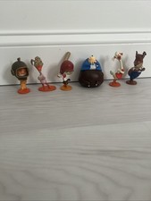 Lot Of 6 PVC Disney Chicken