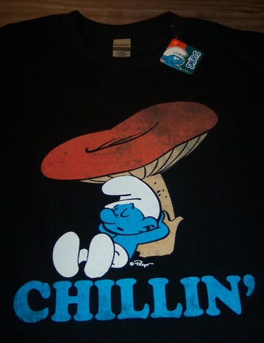 Shirt chillin puffi stile - "chillin",