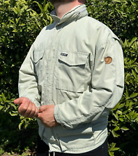 Rara giacca con cappuccio