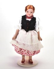 Jász - BAMBOLA IN PORCELLANA