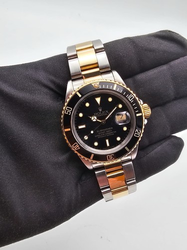 Rolex submariner date - rolex, 18k