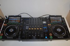 Pair of CDJ 2000 NXS2 + DJM900