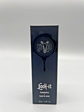 Fondotinta Kat Von D Lock It
