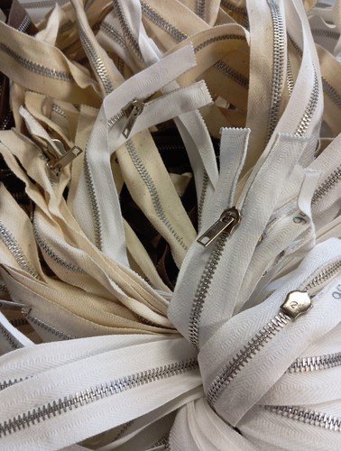 Stock cerniere zip lampo - , 65