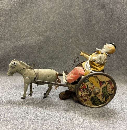 Antico carrello pagliaccio