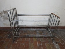 Letto da bambino vintage in