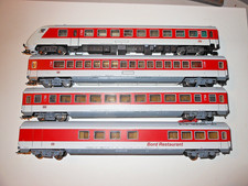 Bellissime carrozze con pilotina D.B. della Fleischmann in HO