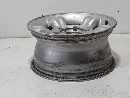 15x7j25 llanta nissan terrano - 15x7j25,