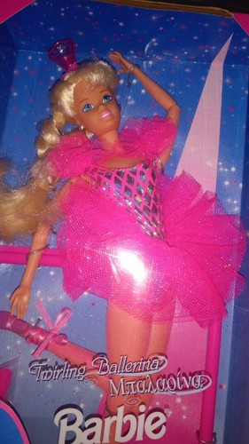 Bambola barbie twirling - bambola,