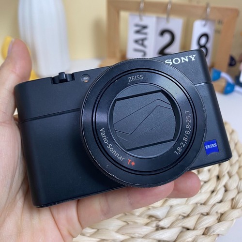 Sony cyber shot rx100 - sony, v