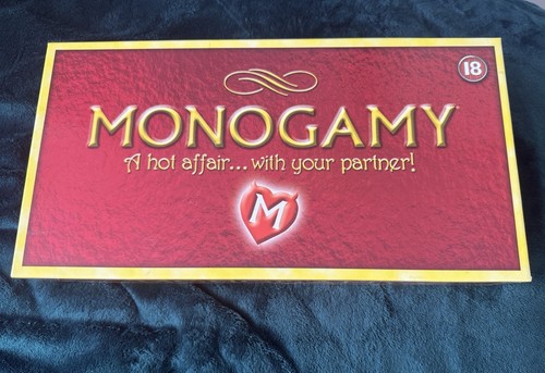 Monogamia coppie gioco - coppie,
