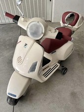 VESPA ELETTRICA PIAGGIO 12V PEG PEREGO