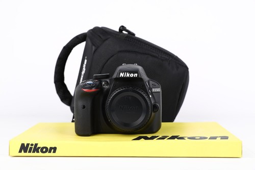 Nikon d3300 borsa 2 anni - +,