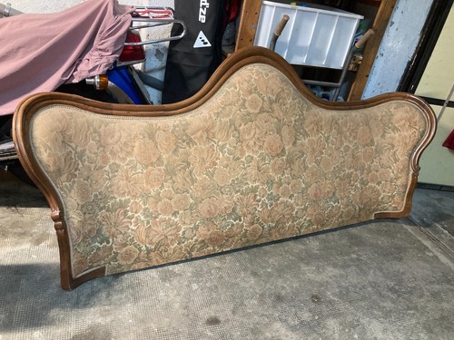Testata letto matrimoniale