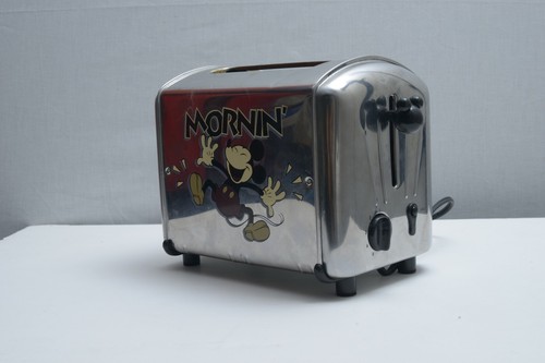 Tostapane mattina topolino con - tostapane,