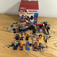 Lotto di 11 minifigure Kre-O