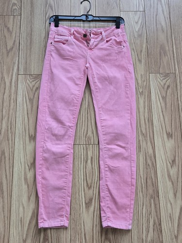 Zara female stretched - female,
