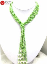 Collana di perle verdi