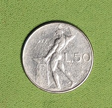 Repubblica Italiana Moneta Vulcano da 50 Lire 1977. Data 1 Evanescente.