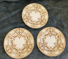 Antico servizio piatti