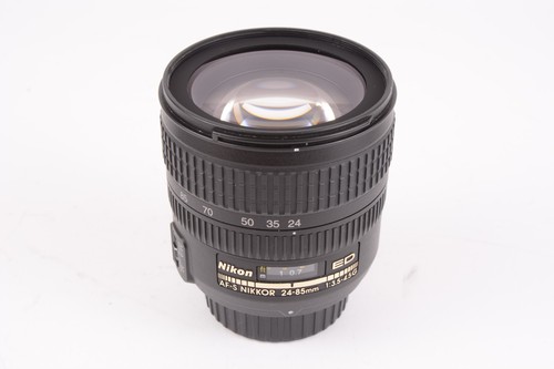 Nikon nikkor 85 mm - 24-85,