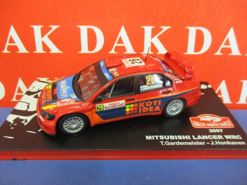 Die cast modellino auto - 1/43,